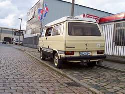 VW Bus Campervan