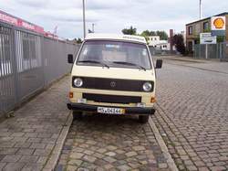 VW Bus Campervan